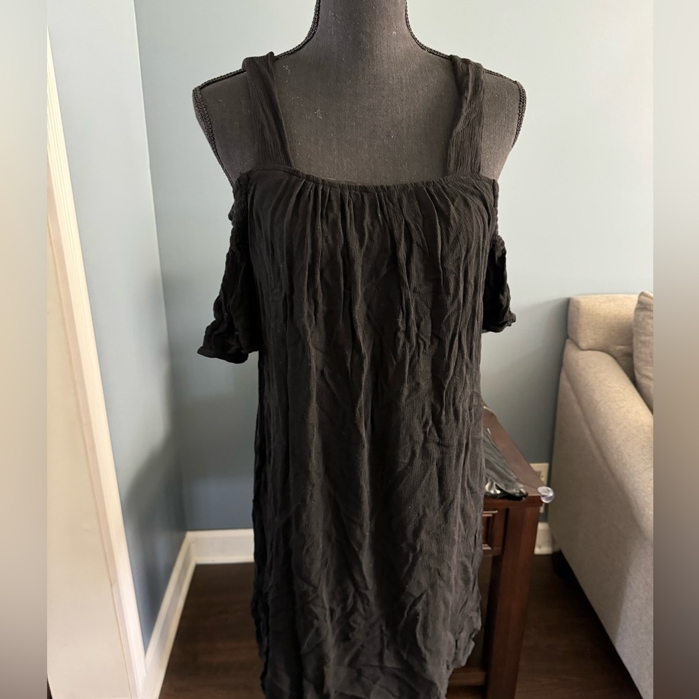 Black cold shoulder knee length dress